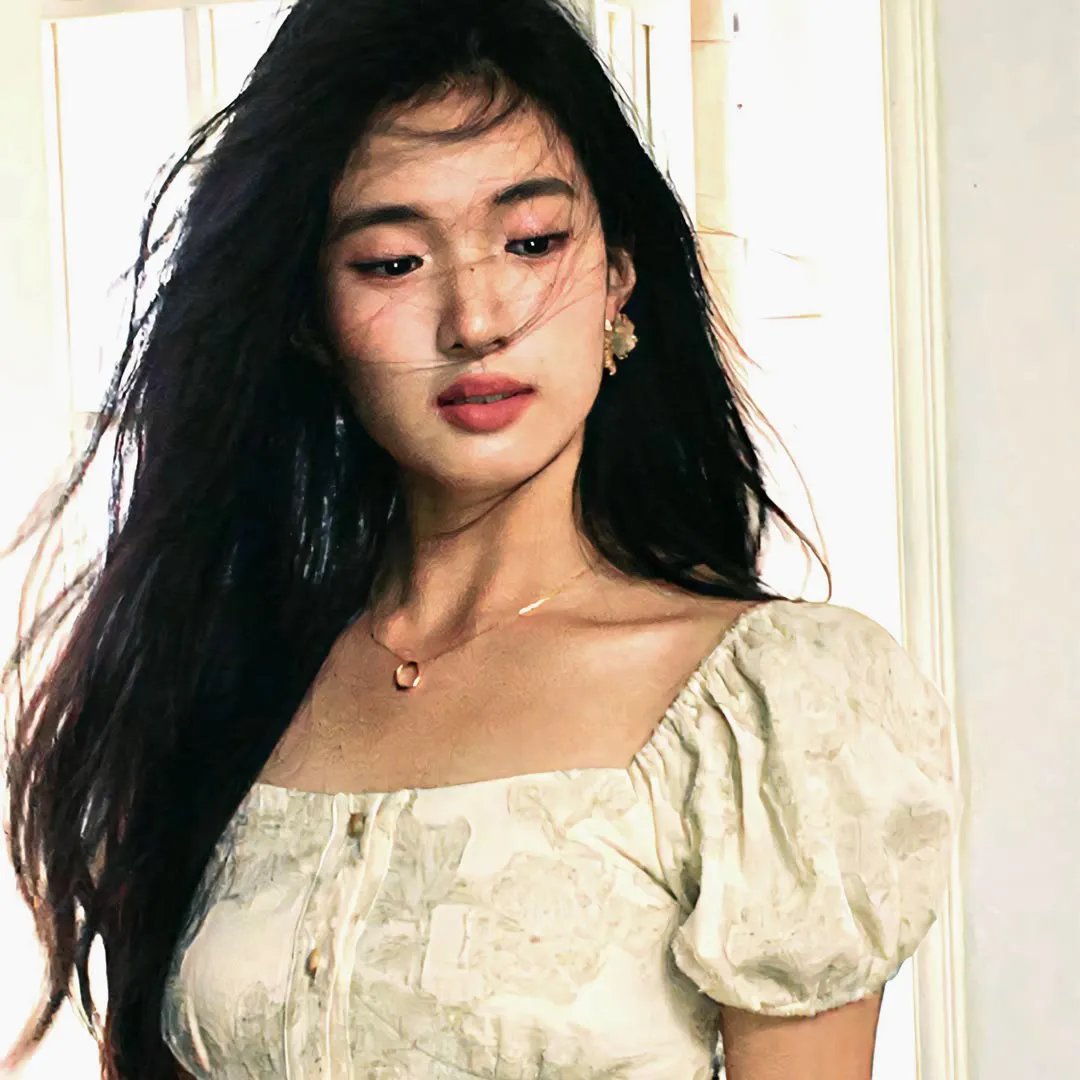 辣手美眉海报
